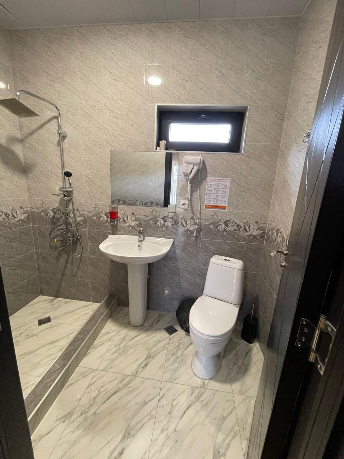 Bibo'S Kokhi Guesthouse Stepancminda Zewnętrze zdjęcie